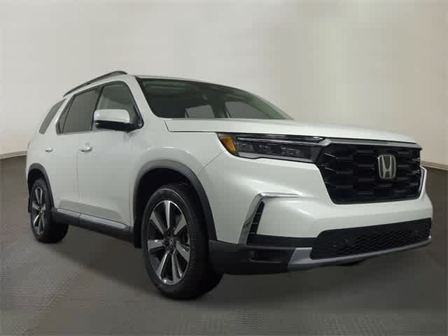 Thumbnail: 2025 Honda Pilot - 7