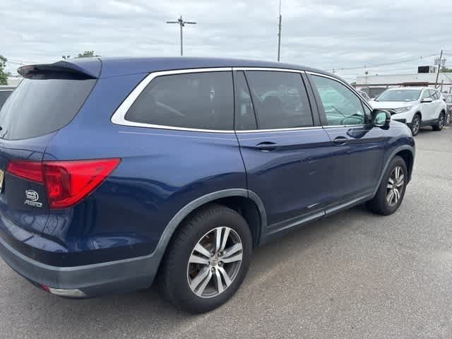 Thumbnail: 2017 Honda Pilot - 13