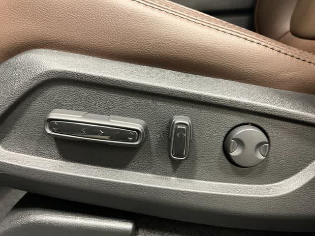 Thumbnail: 2026 Honda Pilot - 12