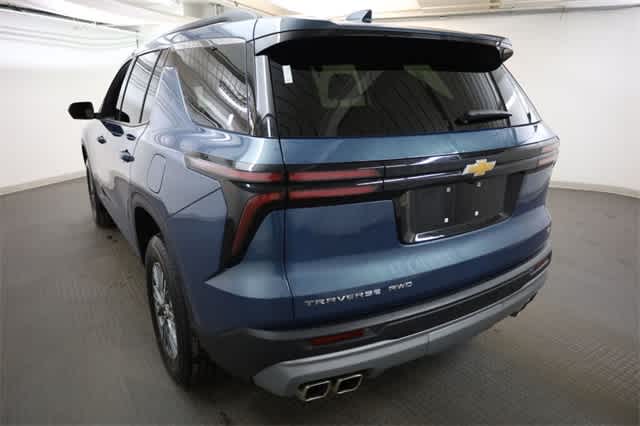 Thumbnail: 2024 Chevrolet Traverse - 5