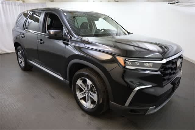 Thumbnail: 2023 Honda Pilot - 12