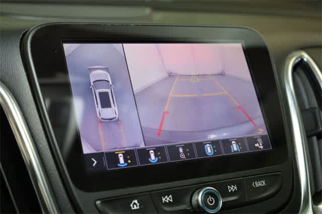 Thumbnail: 2020 Chevrolet Equinox - 24