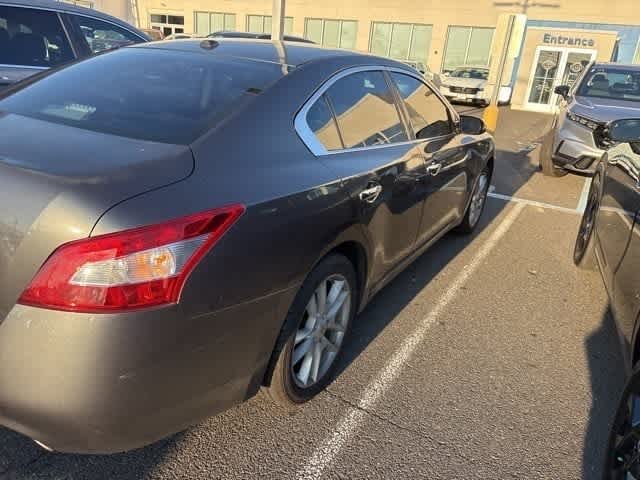 Thumbnail: 2011 Nissan Maxima - 13