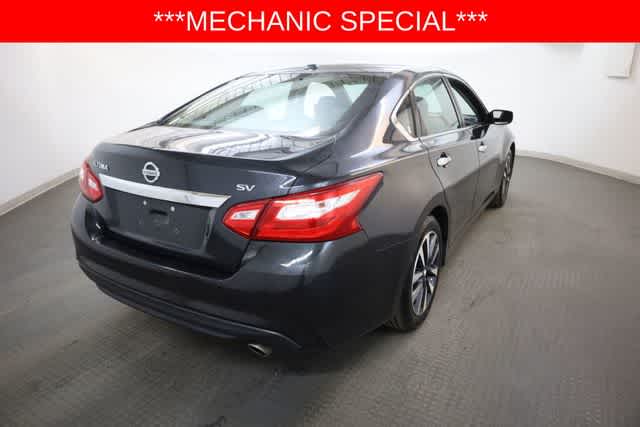 Thumbnail: 2017 Nissan Altima - 7