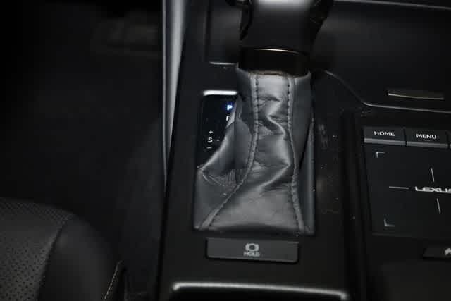 Thumbnail: 2022 Lexus ES - 34