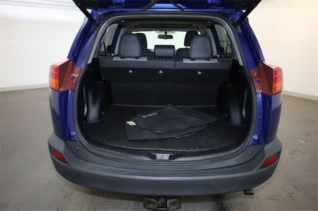 Thumbnail: 2015 Toyota RAV4 - 35