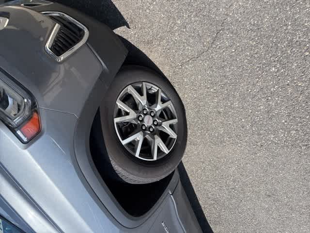Thumbnail: 2021 GMC Acadia - 22