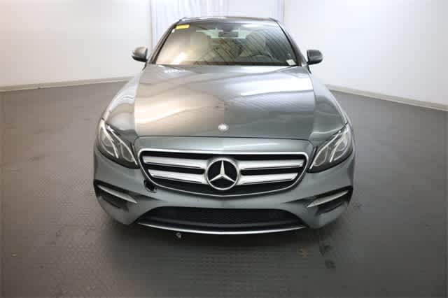 Thumbnail: 2017 Mercedes-Benz E-Class - 12