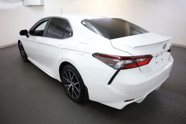 Thumbnail: 2022 Toyota Camry - 4