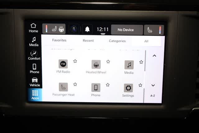 Thumbnail: 2022 Chrysler Voyager - 30