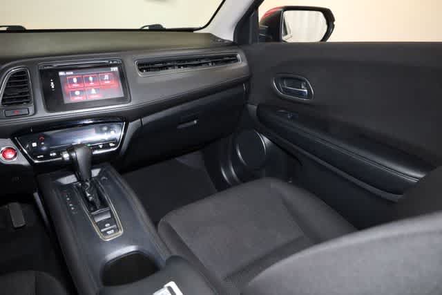 Thumbnail: 2018 Honda HR-V - 18