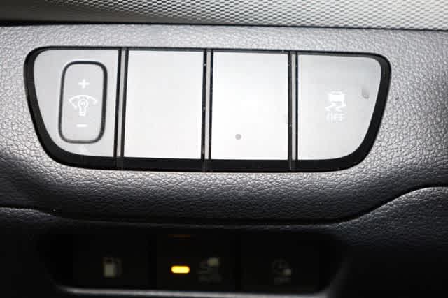 Thumbnail: 2020 Hyundai Ioniq - 19