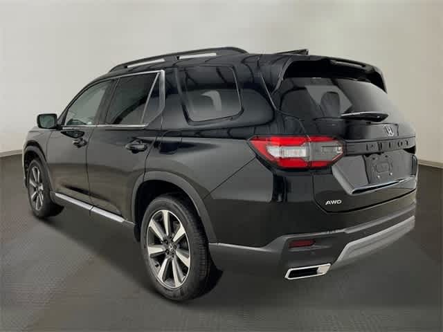 2025 Honda Pilot Touring 3