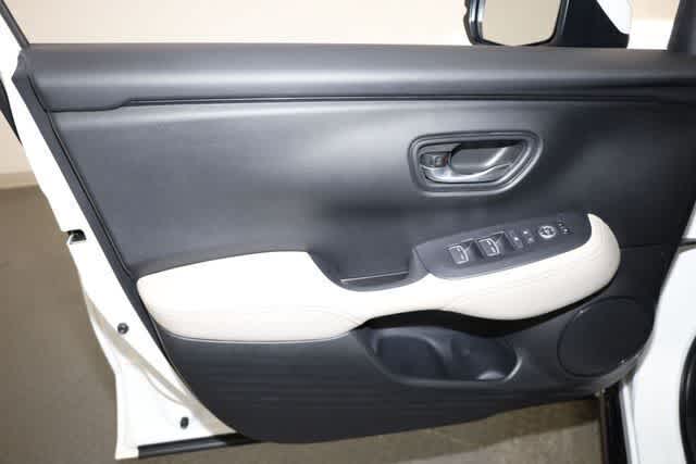 Thumbnail: 2024 Honda HR-V - 13