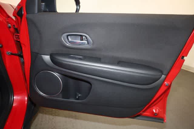 Thumbnail: 2018 Honda HR-V - 22