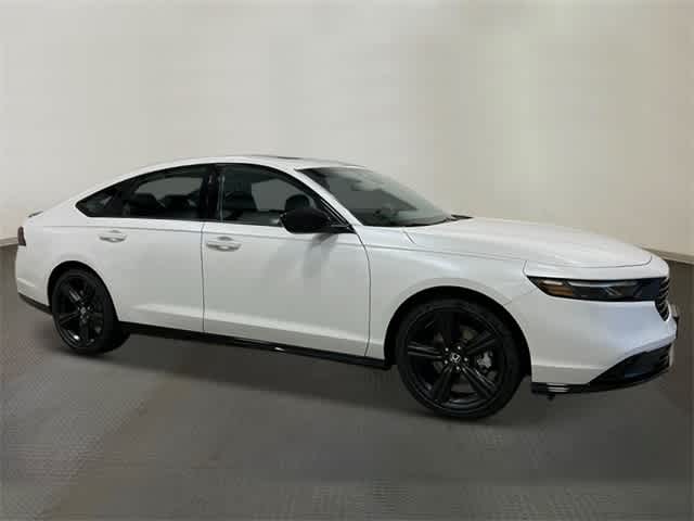 Thumbnail: 2025 Honda Accord - 8