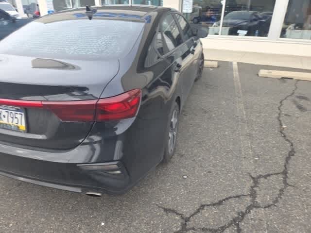 Thumbnail: 2019 Kia Forte - 11