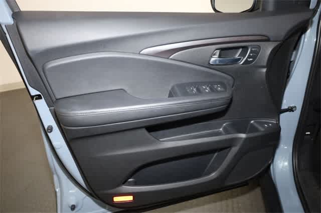 Thumbnail: 2022 Honda Pilot - 13