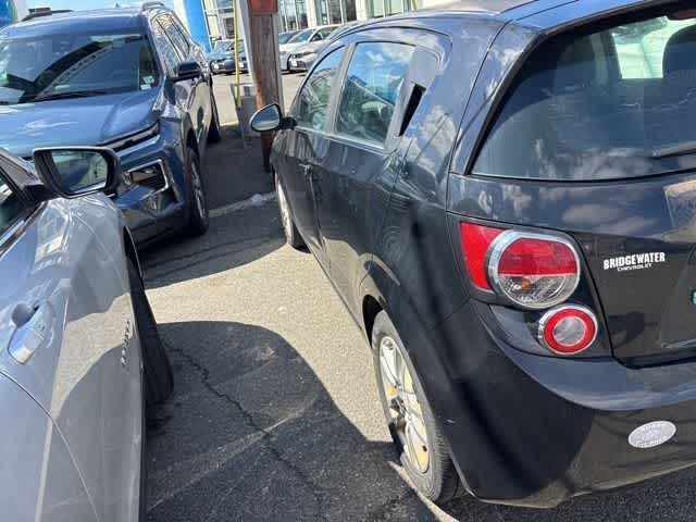 Thumbnail: 2016 Chevrolet Sonic - 9