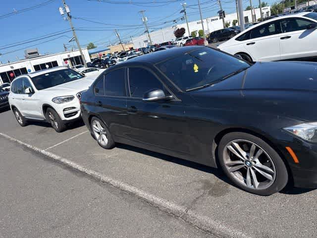 Thumbnail: 2017 BMW 3 Series - 23