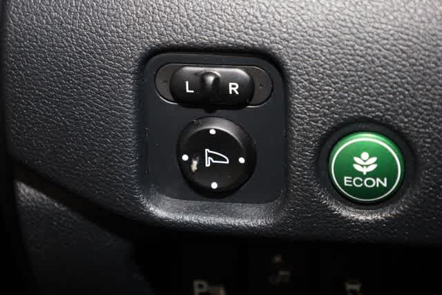 Thumbnail: 2020 Honda Pilot - 26