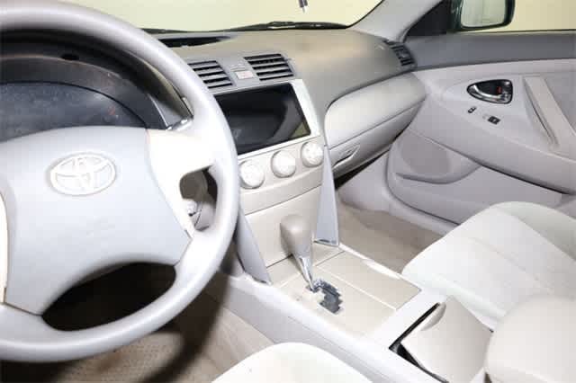 Thumbnail: 2011 Toyota Camry - 23