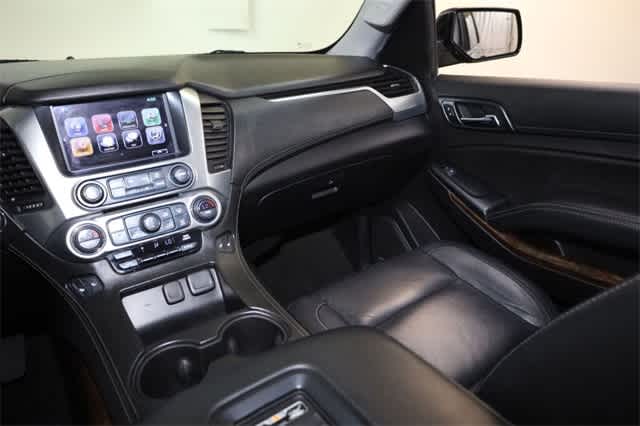 Thumbnail: 2017 Chevrolet Tahoe - 18
