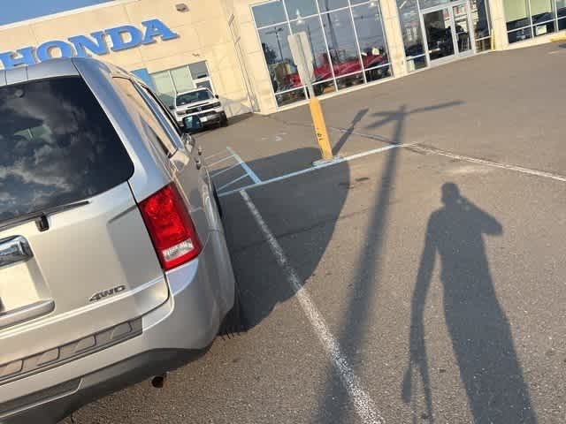 Thumbnail: 2014 Honda Pilot - 8