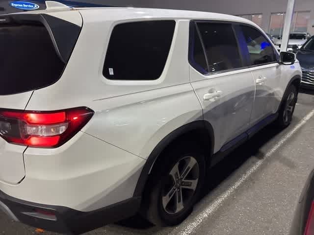 Thumbnail: 2023 Honda Pilot - 11