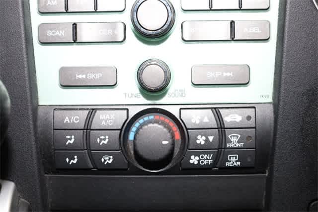 Thumbnail: 2011 Honda Pilot - 26