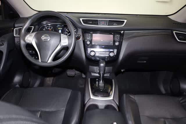 Thumbnail: 2015 Nissan Rogue - 25