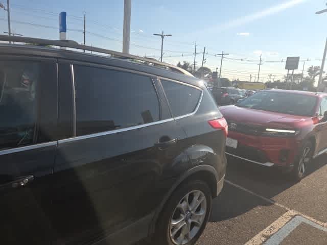 Thumbnail: 2013 Ford Escape - 4