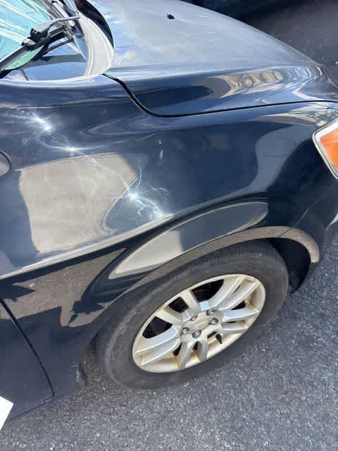 Thumbnail: 2016 Chevrolet Sonic - 16