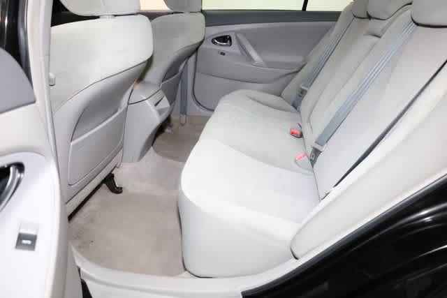 Thumbnail: 2011 Toyota Camry - 18