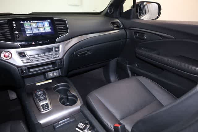 Thumbnail: 2023 Honda Passport - 18