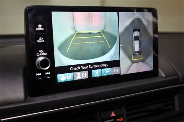 Thumbnail: 2023 Honda Pilot - 24