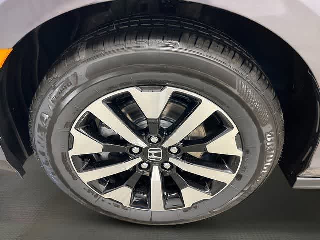 Thumbnail: 2026 Honda Odyssey - 10