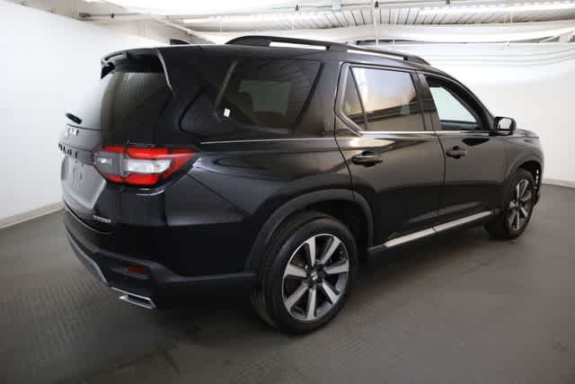 Thumbnail: 2023 Honda Pilot - 8
