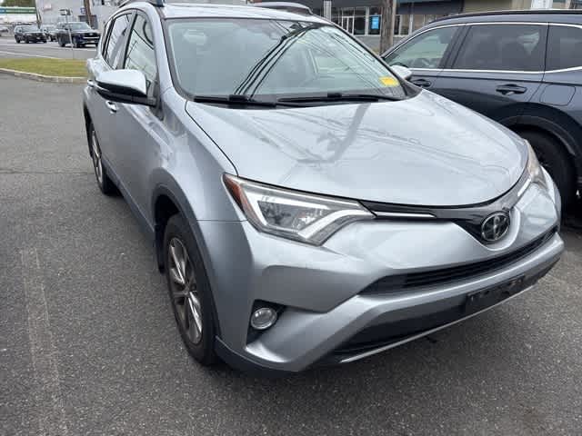 Thumbnail: 2018 Toyota RAV4 - 16