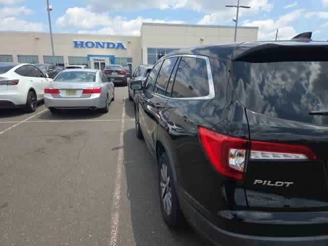 Thumbnail: 2019 Honda Pilot - 9