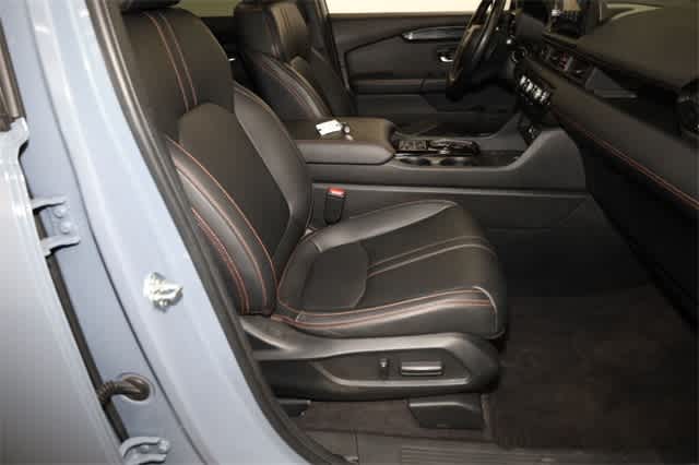 Thumbnail: 2024 Honda Pilot - 20