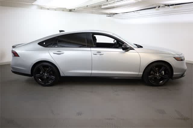 Thumbnail: 2024 Honda Accord - 9