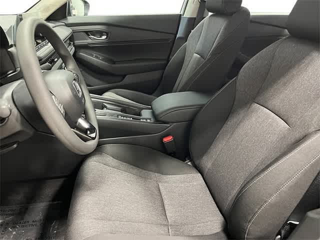 2025 Honda Accord SE 12