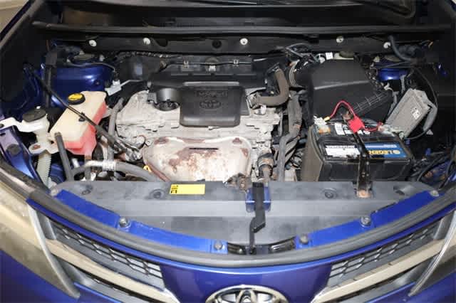 Thumbnail: 2015 Toyota RAV4 - 39