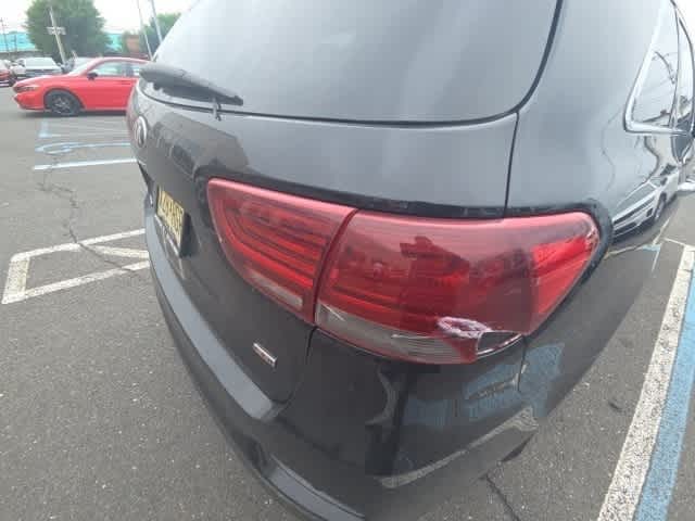 2019 Kia Sorento LX 35