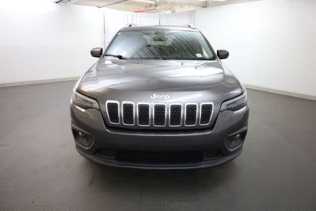 Thumbnail: 2019 Jeep Cherokee - 12