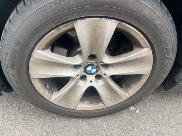 Thumbnail: 2011 BMW 5 Series - 35