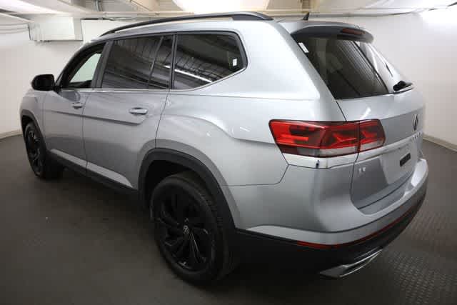 Thumbnail: 2022 Volkswagen Atlas - 4