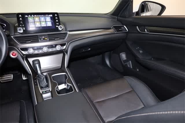 Thumbnail: 2019 Honda Accord - 18