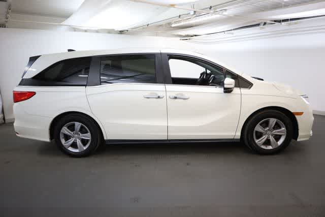 Thumbnail: 2018 Honda Odyssey - 9